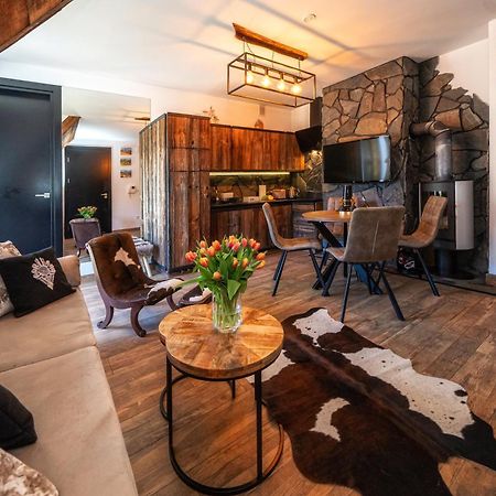 זקופאנה Harnasiowa Izba Spa - Apartamenty Pod Giewontem מראה חיצוני תמונה
