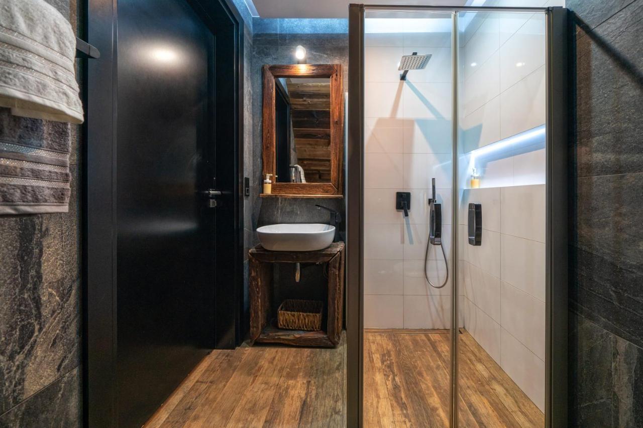 זקופאנה Harnasiowa Izba Spa - Apartamenty Pod Giewontem מראה חיצוני תמונה